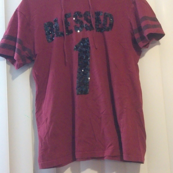 On fire red Blessed 1 shirt - Picture 4 of 4